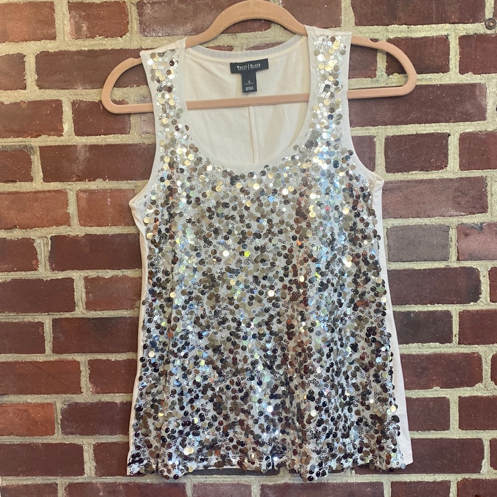 White House Black Market tank